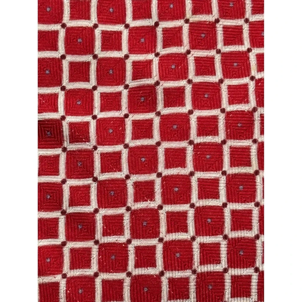 Tommy Hilfiger Men's 100% Silk Tie Red Geometric Square Pattern Made in USA